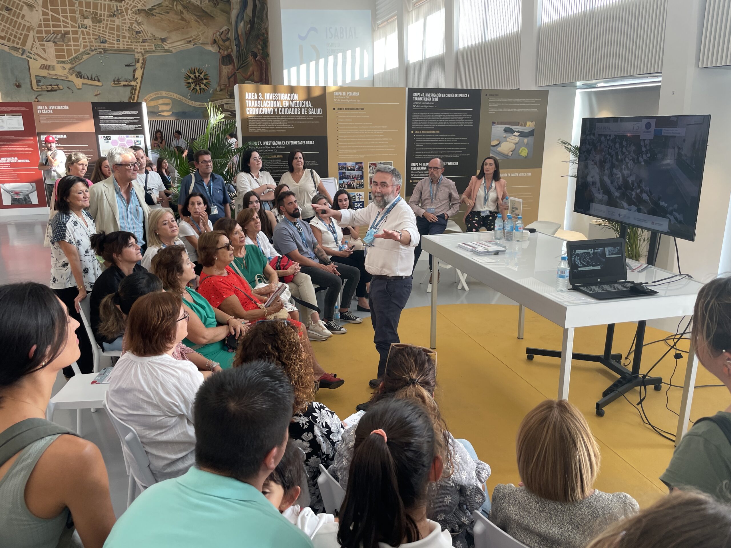 El Instituto de Investigación Sanitaria y Biomédica de Alicante organiza dos jornadas con actividades participativas en Casa Mediterráneo
